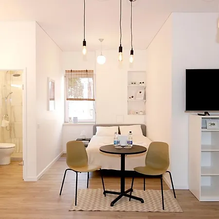 Minimalist Studio Old Town By Hostlovers Kaunas